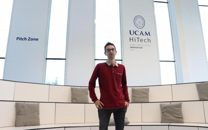 The researcher Alejandro Rodríguez at the UCAM HiTech