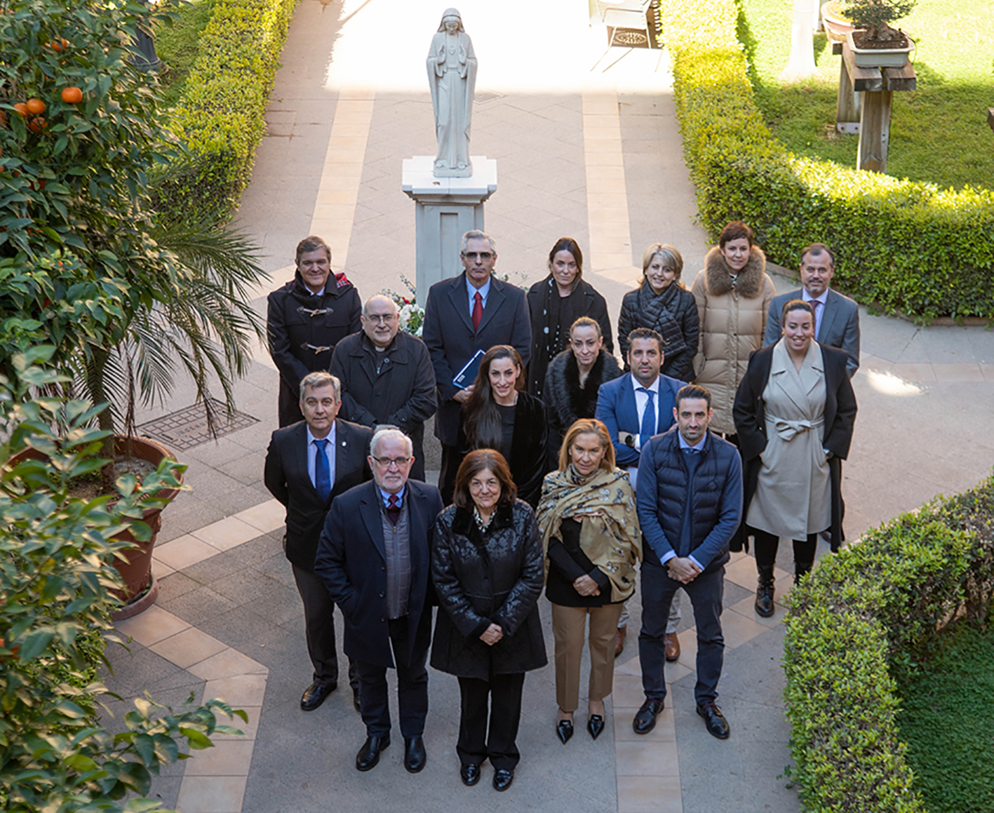 The members of the Board of Trustees of the San Antonio University Foundation and of the UCAM University Council. 