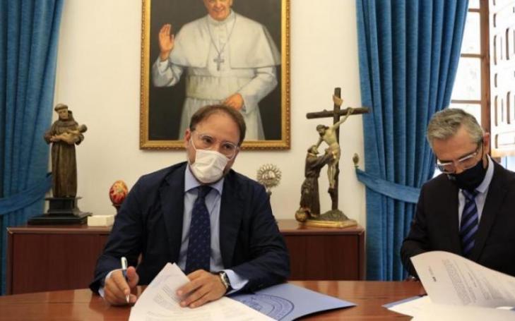 Signing of the agreement