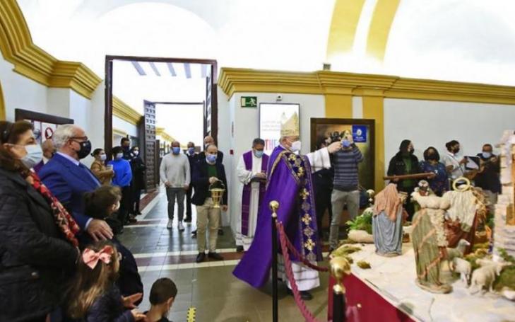 Moment of the blessing of the nativity scene in the Cloister of the Monastery