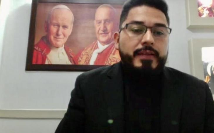  Fabián Andrés Ramos, from the Diocese of Armenia (Colombia), during his presentation