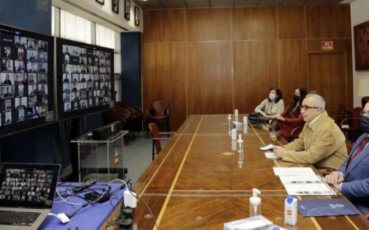Alejandro Blanco and José Luis Mendoza during the meeting they have held with the UCAM-COE athletes