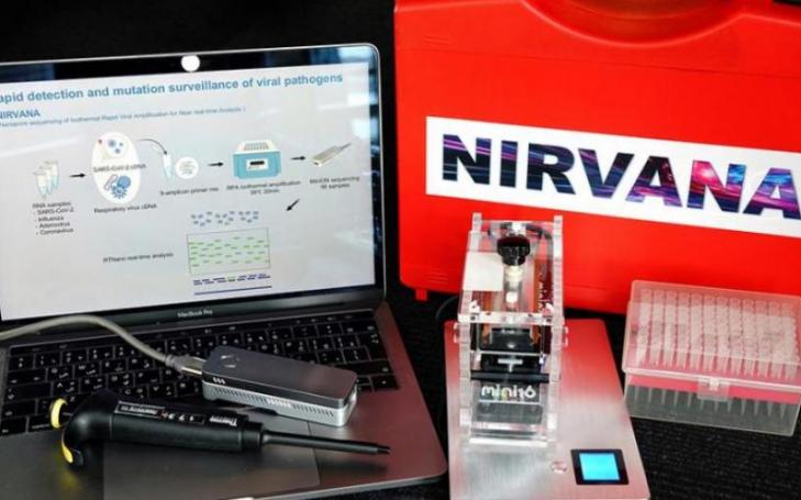 Image of the NIRVANA device that simultaneously detects and sequences the SARS-CoV-2 virus and any of its variants within minutes