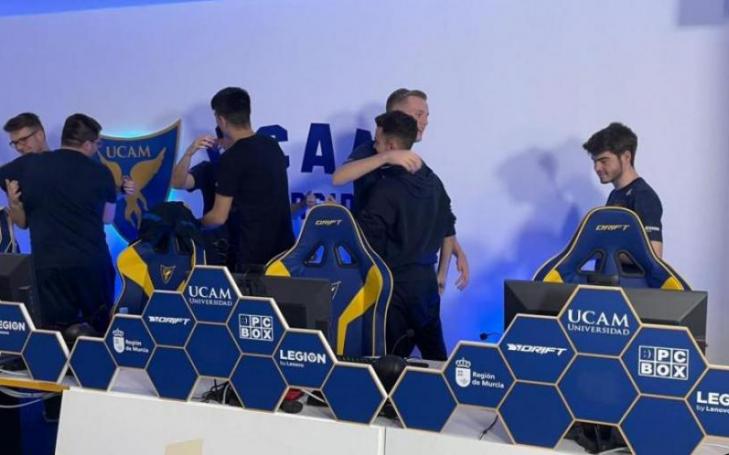 UCAM电子竟技队 欧洲大师赛小组赛保持不败战绩