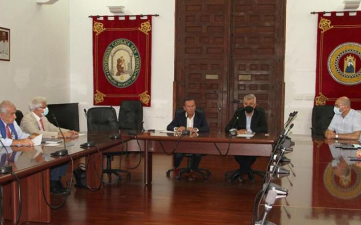 Presentation of the diploma of Senior Technician in Civil Works Projects