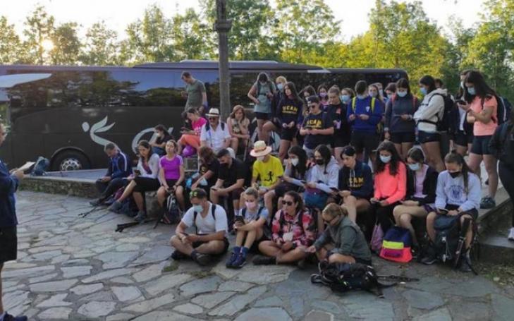 They will walk 157.2 kilometres, the last 7 stages of the French Way; an activity organised by the Chaplaincy Service of the Cartagena Campus as part of the Summer Campuses of the Catholic University