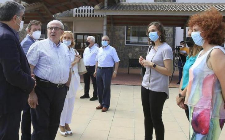 Library picture of the visit of the president of UCAM and University authorities to the Medicine and Health Sciences building at the Cartagena Campus, on last 17 June, the day on which it received approval from ANECA to offer the Bachelor’s Degree course