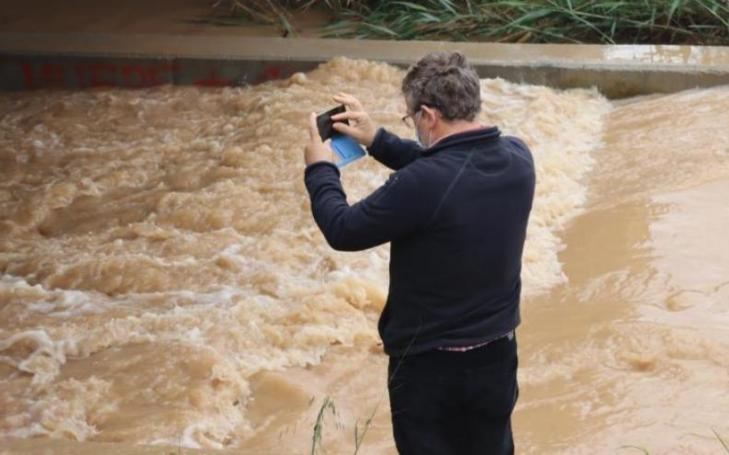 This is an initiative of Smartlagoon, a European H2020 project led by UCAM, in which the Swiss company Photrack is a partner. Its researchers have analysed the Discharge APP with representatives of the Confederación Hidrográfica del Segura and the General Directorate of the Mar Menor 