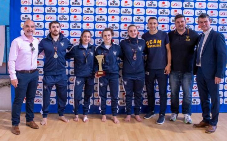 Judokas from Universidad Católica, led by Olympian Alberto Gaitero, took four golds and a bronze to break the 141-gold medals record set in 2019