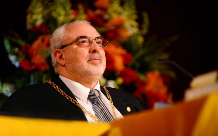 D. José Luis Mendoza