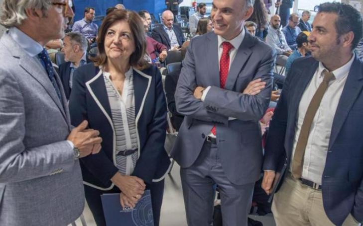 Moments before the inauguration of the LifeTech Summit organised by UCAM HiTech.