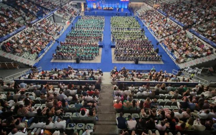 The Palacio de los Deportes de Murcia, during the graduation of the Faculties of Sport, Pharmacy and Nutrition, and Physiotherapy, Podiatry and Occupational Therapy.