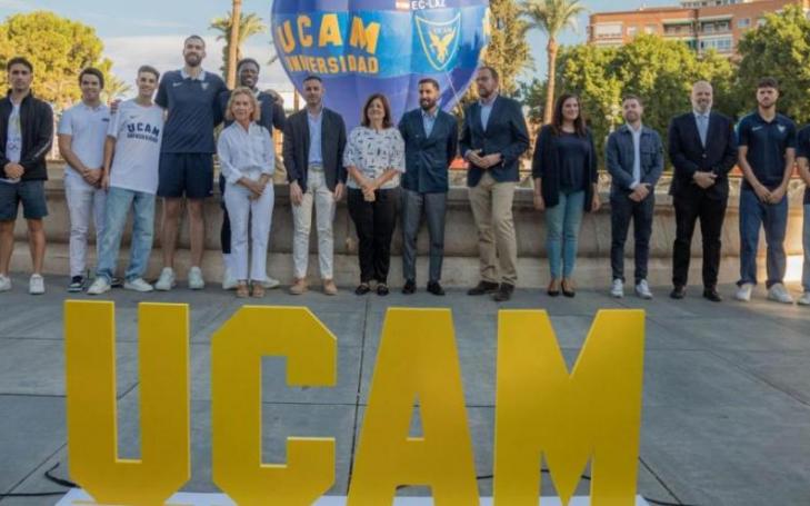Inauguration of the UCAMxNike Activities Zona on the Plaza Circular