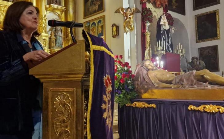 The UCAM President, María Dolores García, during the proclamation act of the Agrupación del Santo Sepulcro of Cartagena
