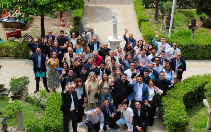 Group photo of those attending the event held at the Los Jerónimos Campus.