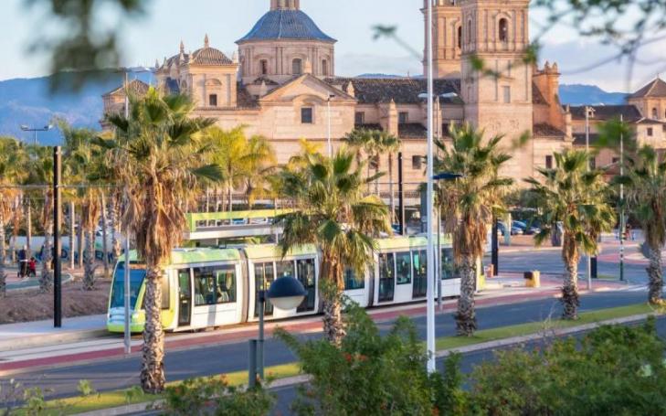 Users of public transport will earn points in UCAM's new sustainability challenge