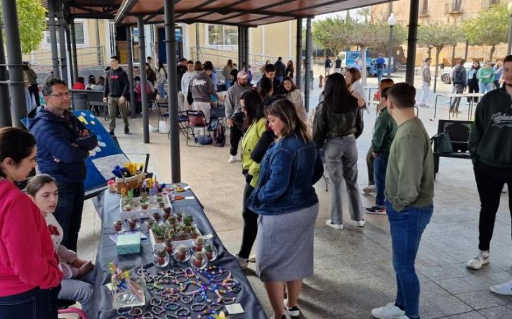 The academic community took part in the activities proposed by the students of UCAMPACITAS, the Faculty of Education and the Instituto Superior de FP San Antonio