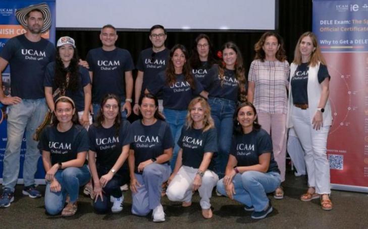 The UCAM Dubai Español Institute team during the celebration of the event