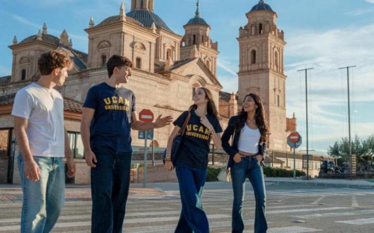 Caption: 6000 international students from 135 countries are studying at UCAM this year