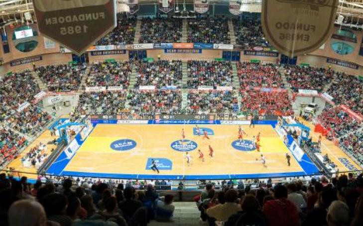 UCAM Murcia CB vs. Unicaja at the Palacio de los Deportes de Murcia.