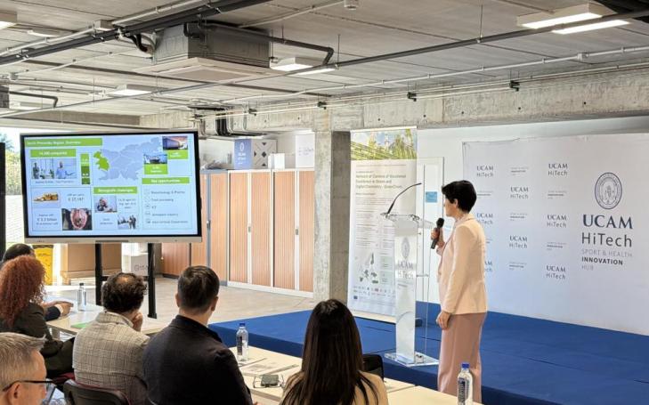 Presentation of the GreenChem project at UCAM HiTech.