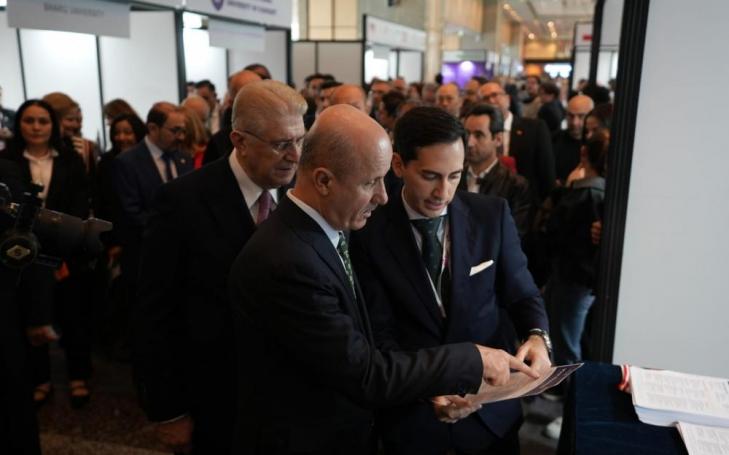 The President of the Turkish Council of Higher Education (YÖK), Erol Özvar, and the President of EURIE, Mustafa Aydin, visited UCAM’s stand at the fair.