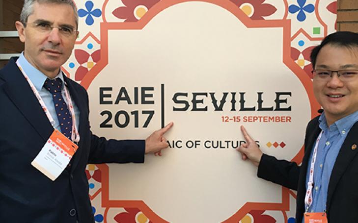 The UCAM has presented its successful model for training students from all over the world in Seville