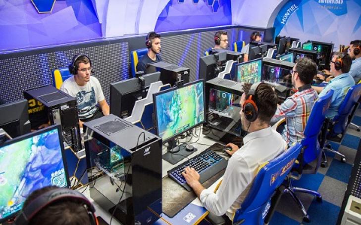 UCAM’s eSports Research and Training Center UCAM’s eSports Research and Training Center