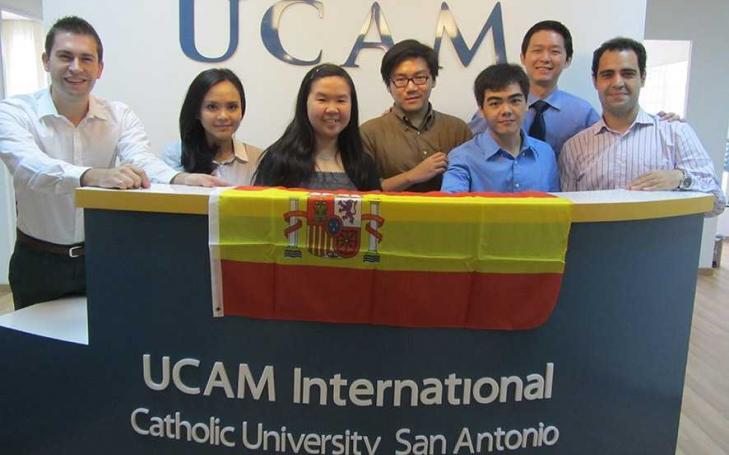 UCAM closed the year with presence in India and Vietnam