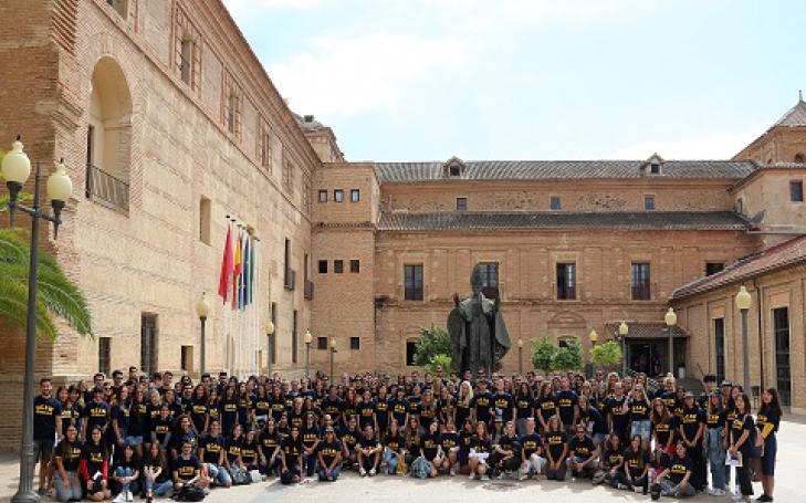 UCAM welcomes 300 international exchange students
