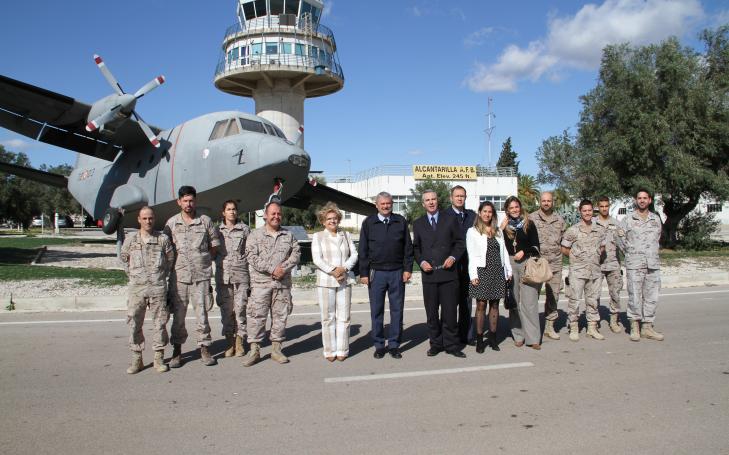 UCAM will offer training in English to the instructors of the Air Base of Alcantarilla