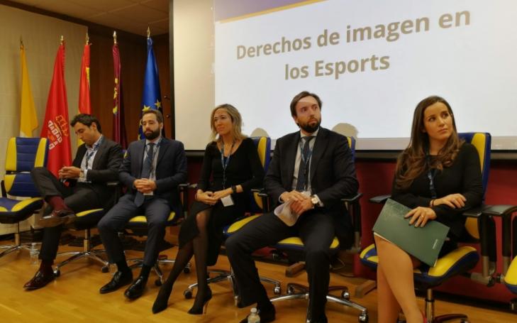 The ‘esports’ demand a specific legislation