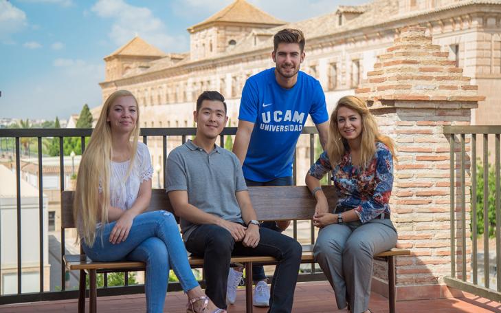 Universidad Católica de Murcia offers the widest range of courses in English Universidad Católica de Murcia offers the widest range of courses in English