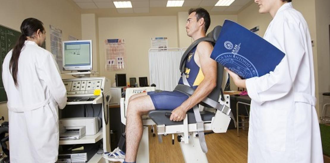 Work as a professional in the sport field: MBA Sports Management and Master's in High Performance Sport Work as a professional in the sport field: MBA Sports Management and Master's in High Performance Sport
