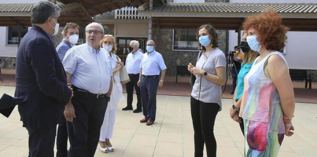 Library picture of the visit of the president of UCAM and University authorities to the Medicine and Health Sciences building at the Cartagena Campus, on last 17 June, the day on which it received approval from ANECA to offer the Bachelor’s Degree course