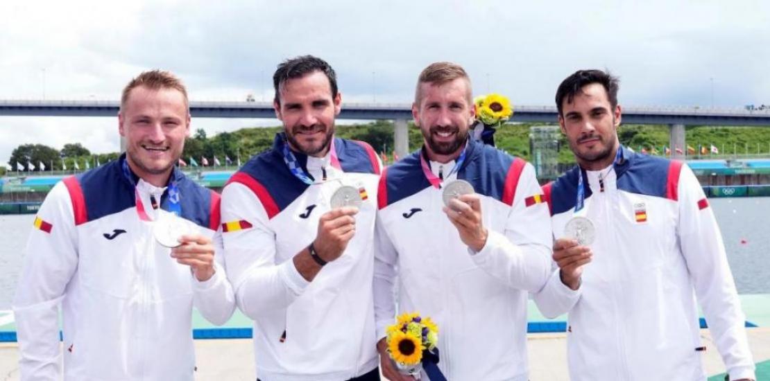Marcus Cooper Walz, Saúl Craviotto, Carlos Arévalo and Rodrigo Germade with the silver medal won in Tokyo 2020 (COE)