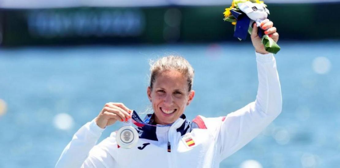 The Spaniard with the most Olympic appearances in the history of the country puts the icing on the cake of a legendary career with her first Olympic medal. Meanwhile, the extremely young Cayetano García and Pablo Martínez won the Olympic diploma in C2 1,000m.