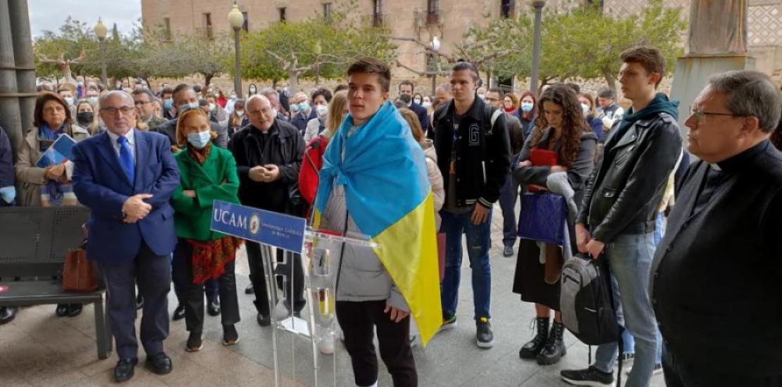 Through its University Platform for Peace, it will send several truckloads of clothes and non-perishable food items this Wednesday. It will also collaborate to assist Ukrainians, in coordination with the Autonomous Community of Murcia and humanitarian organisations