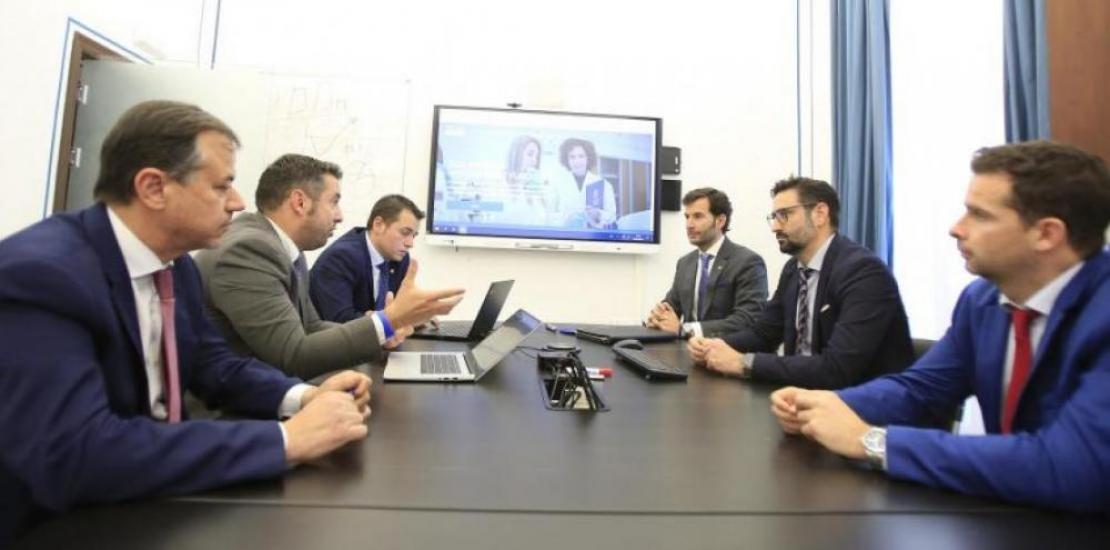 Scholarships for students, donations to humanitarian organisations, promotion of research and support for sports are the purposes to which the high profitability, 15.09%, of the contributions from companies, individuals, and the university itself to the San Antonio Management Fund endowment, created a year ago with Tressis S.V., are destined.