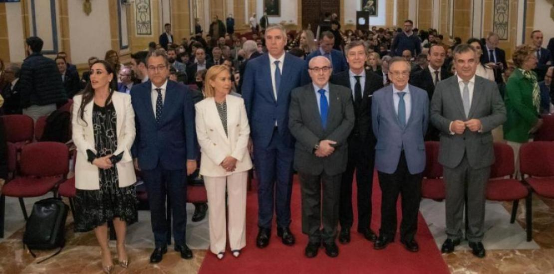 At the presentation, which took place this morning on the Murcia Campus of the Universidad Católica de Murcia, José Vicente de los Mozos, President of Renault Spain, gave the keynote speech 'Industry in Spain. A project for the future of the country'