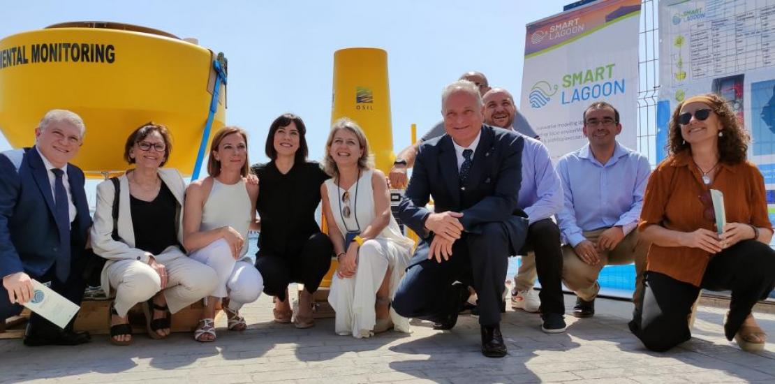 Estrella Núñez, Vice-Rector of Research at UCAM, with the Minister Diana Morant after visiting the Spanish Institute of Oceanography