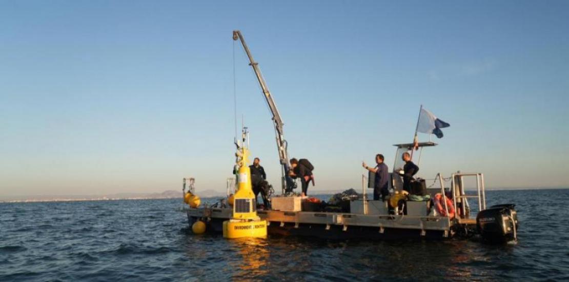 Installation of the first intelligent buoy in Mar Menor