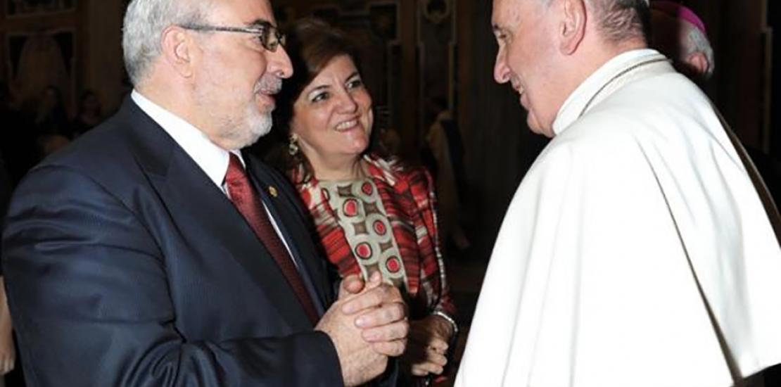 José Luis Mendoza and María Dolores García Mascarell with His Holiness Pope Francis, in one of their recent meetings.