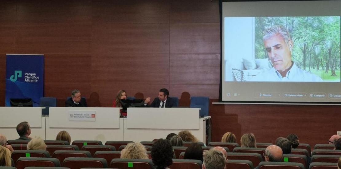 University endowment, a new way to promote social work