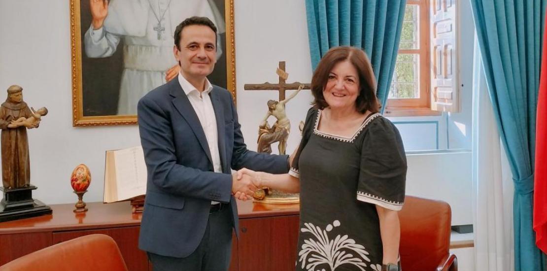 UCAM has signed an agreement with CaixaBank to help students pay their enrolment fees