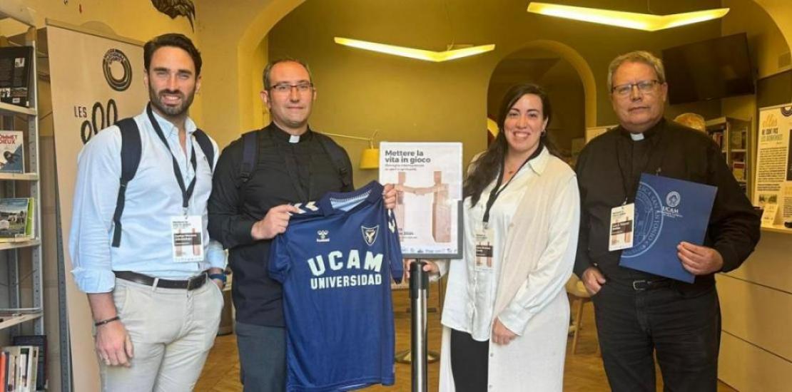 Carlos Moreno, Felipe Tomás Valero, María Mendoza and Luis Emilio Pascual, at the congress held in Rome