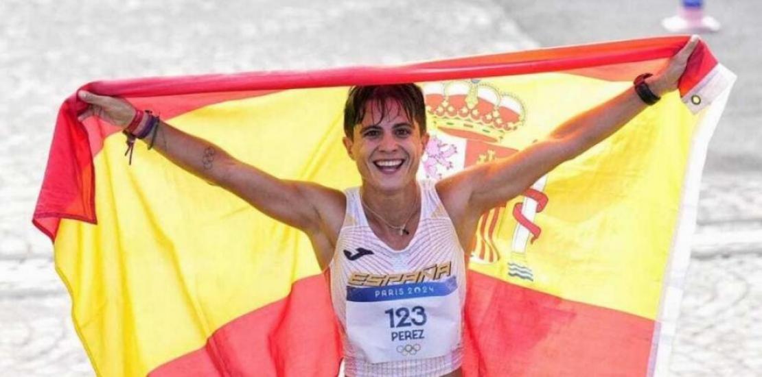 María Pérez celebrates her silver medal in Paris 2024 (Photo: COE - Spanish Olympic Committee)