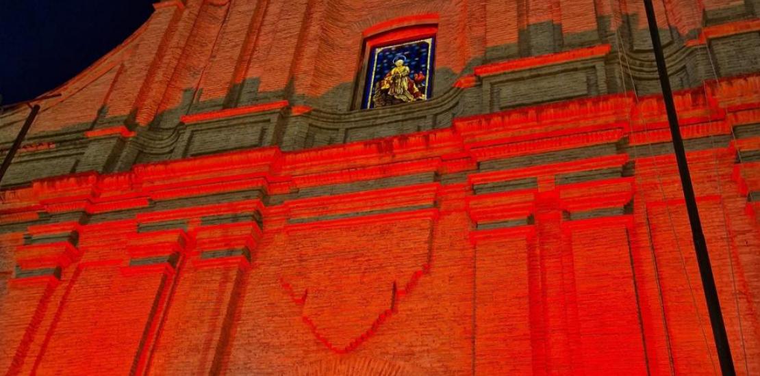 The façade of the Monastery of Los Jerónimos lighted up for the Persecuted Church.