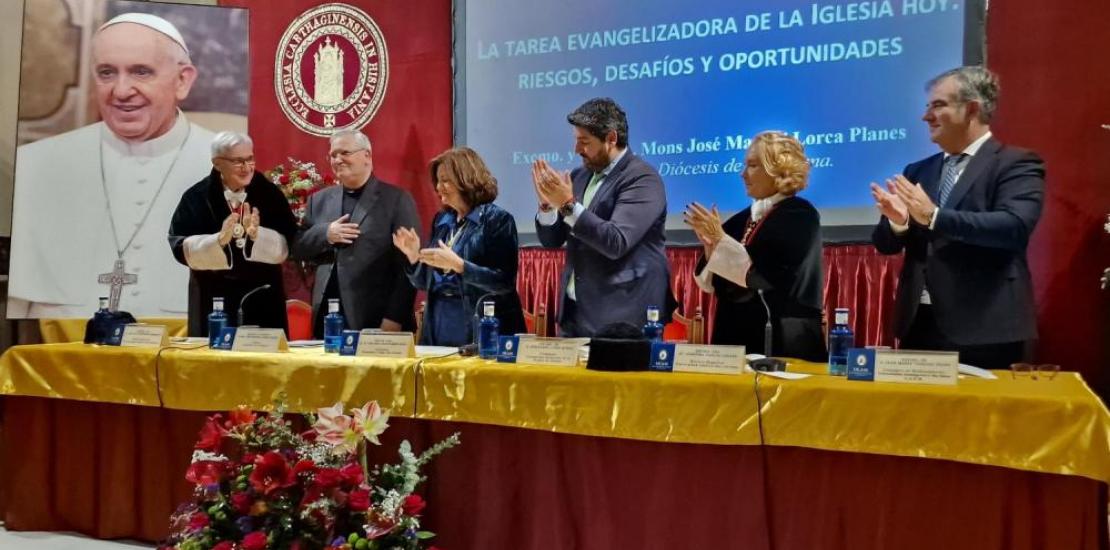 José Manuel Lorca Planes, Bishop of the Diocese of Cartagena, gave the Inaugural Lecture