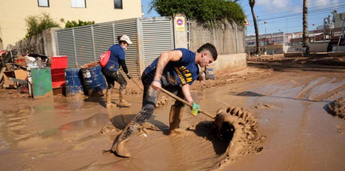 UCAM volunteers during the clean-up work in the affected areas
